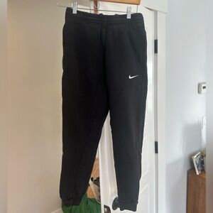 Nike mens Club Fleece Joggers size small